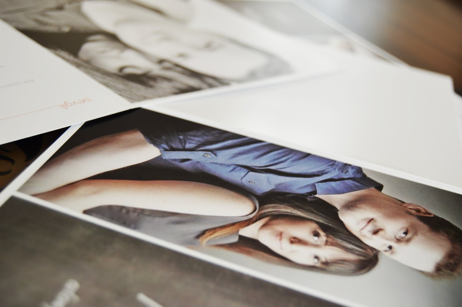 Wedding Journal | Picking a wedding invitation is hard when there are so many to choose from. How about making wedding invitation more personal and adding your photos on it so people can save it as a memory.