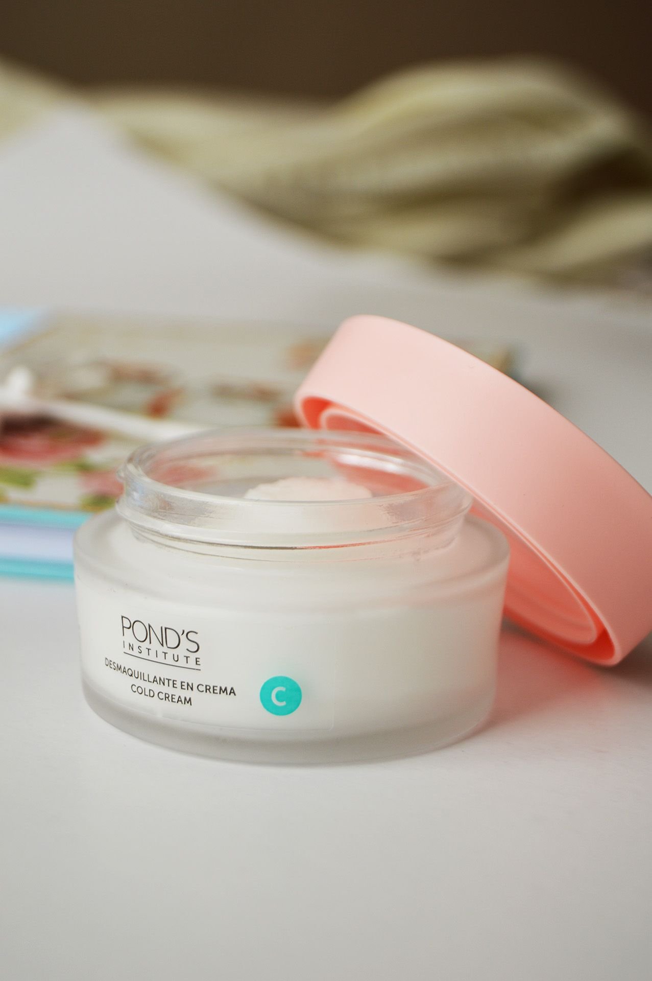 Ponds Cold Cream Cleanser