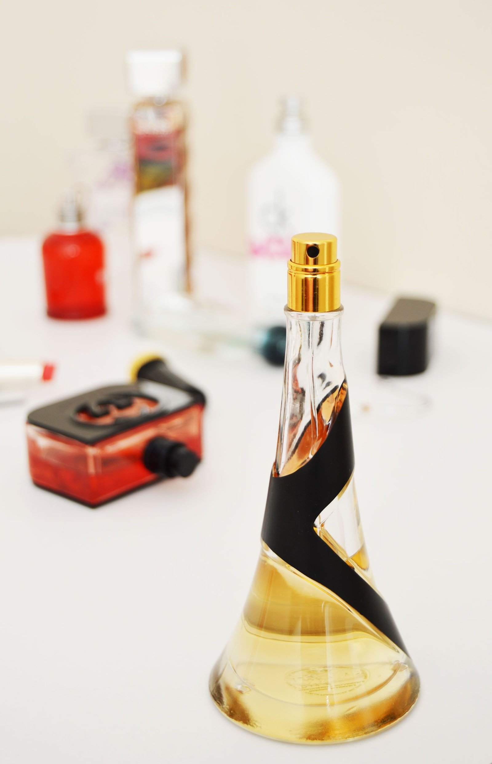 Rihanna Rebl Fleur Eau De Parfum
