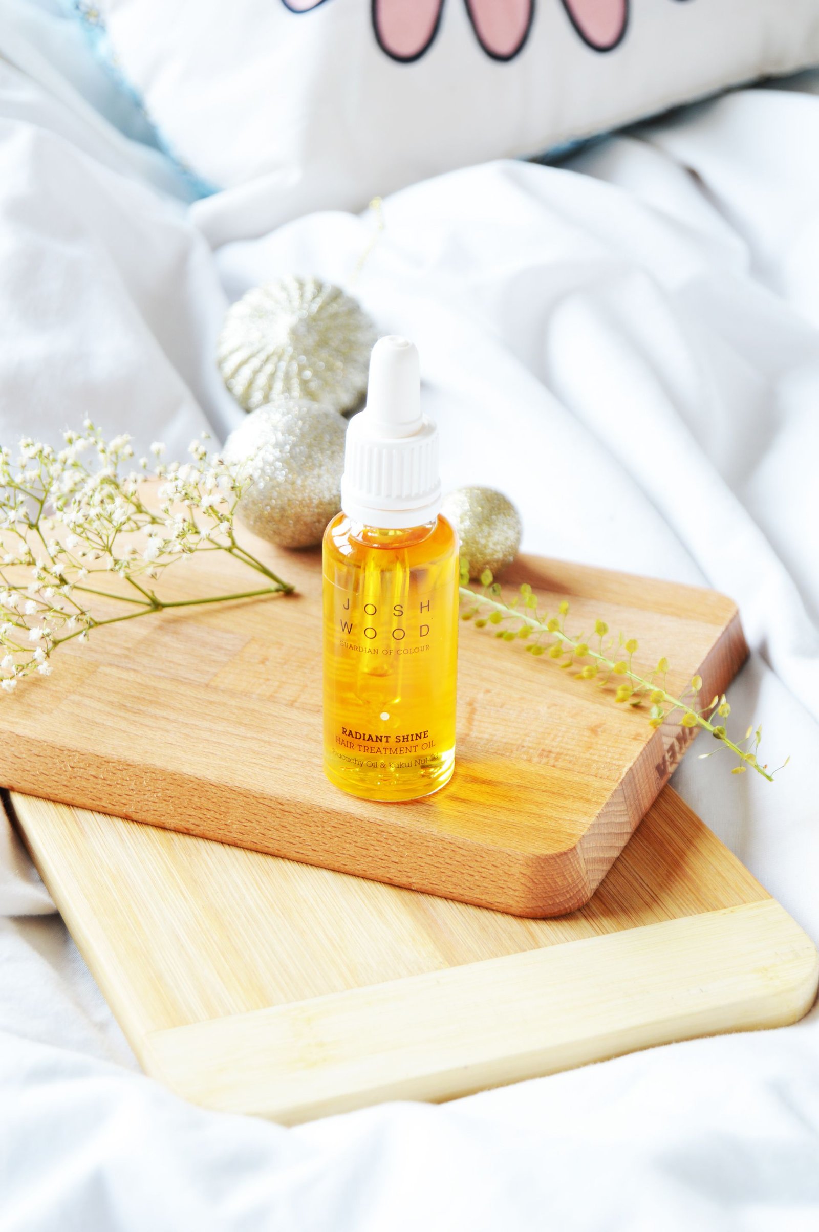 Josh Wood Radiant Shine Hair Treatment Oil is specifically created for coloured hair to give the radiant shine. You could also use it on uncoloured hair as well, you will still get that extra shine boost and healthier looking hair.