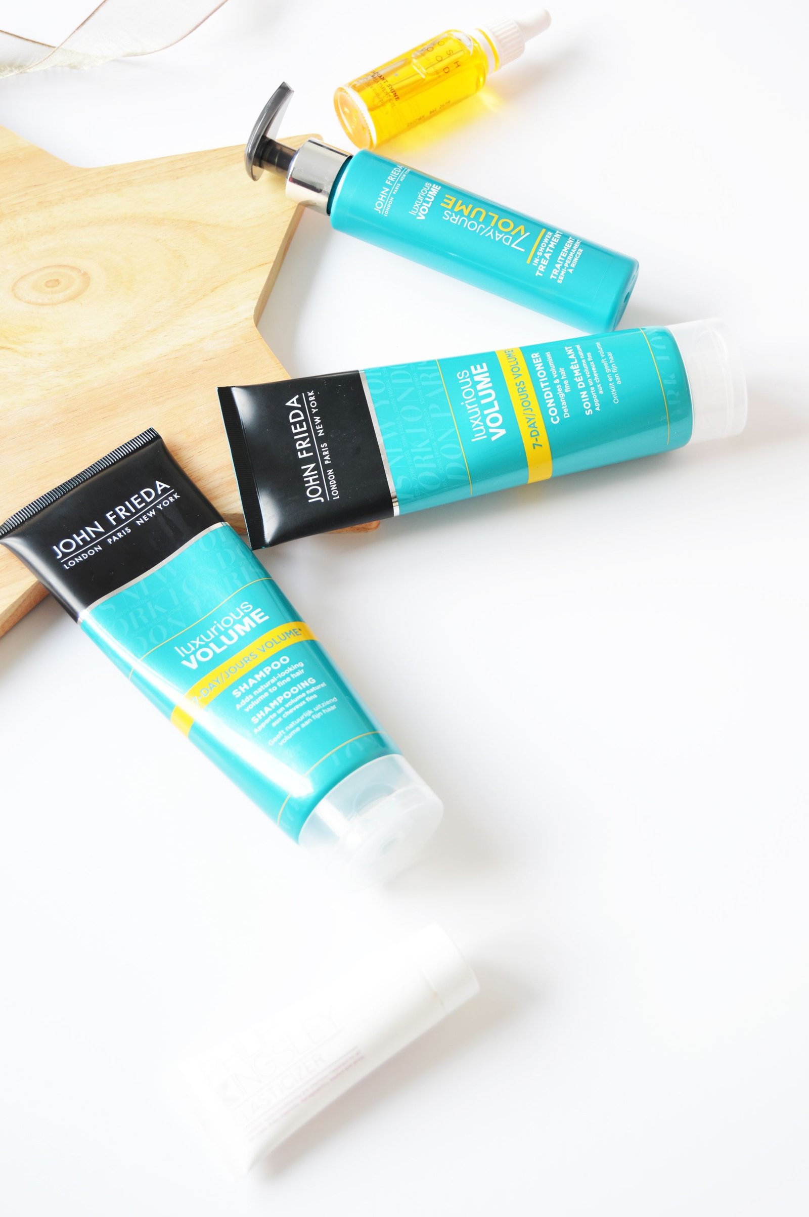 Hair care routine add volume and shine to hair - Having good volume and shine might now be as easy as it sounds, but luckily with a few products it is not impossible. John Frieda 7 day volume range is some of the products you could rely on.