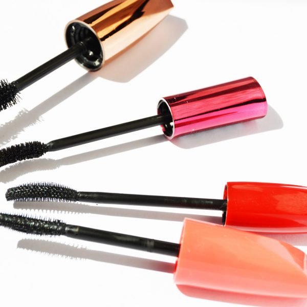 Best Drugstore Mascaras | There are so many drugstore mascaras in the market, however which one is the best one, which one actually does what's promised. Click through to find out the best drugstore mascaras